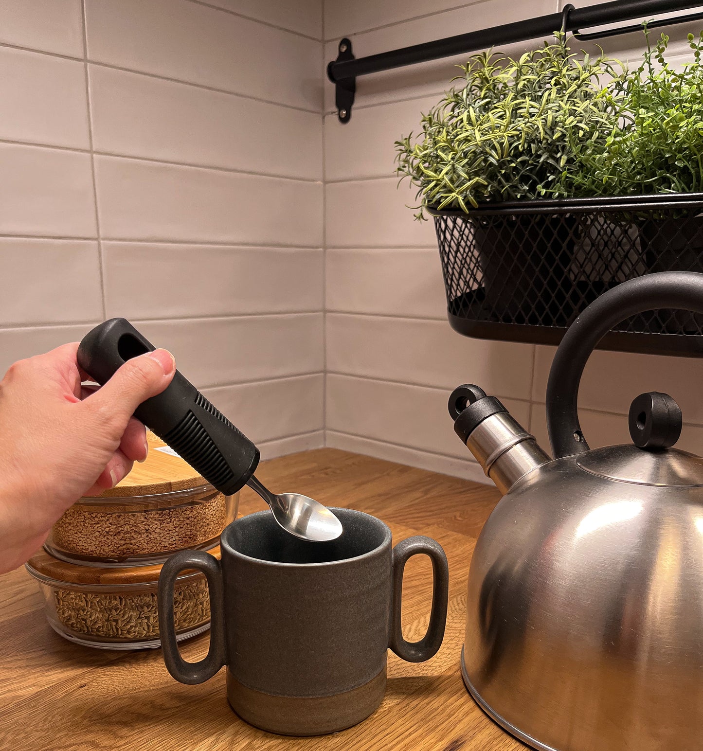 Adaptive Non Weighted Utensils